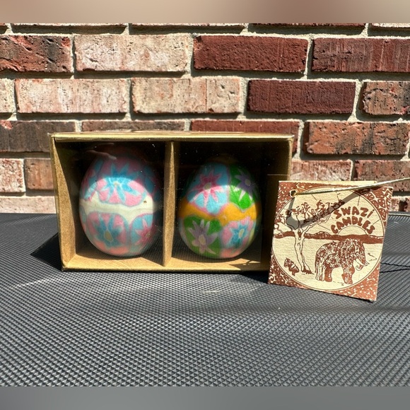Swazi Candles Two Egg Shaped Floral Multicolored Handmade In Switzerland Candles - Picture 2 of 8
